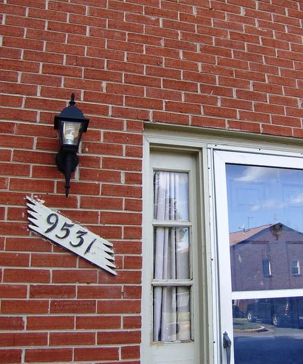 1st image of 9531 Hagel Cir