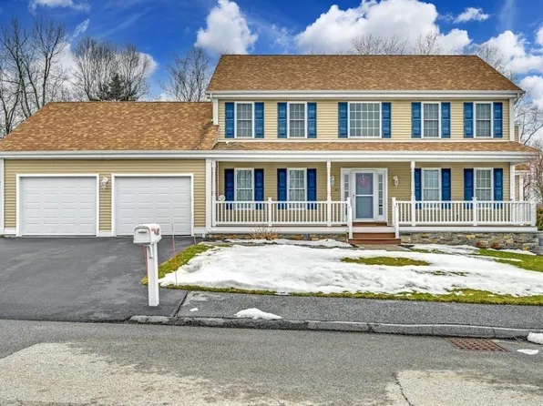 42 Briarcliff Dr, Auburn, MA 01501