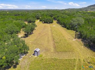 1353 Brushy Creek Dr, Lakehills, TX 78063