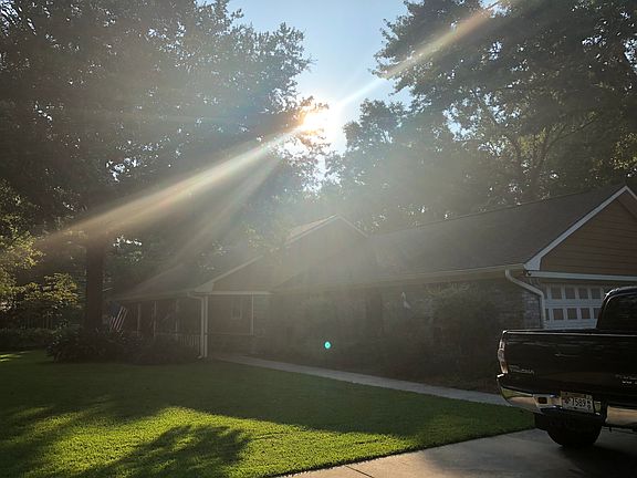 4th image of 3105 Tarpon Dr
