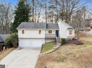 5680 Princeton Oaks Dr, Buford, GA 30518
