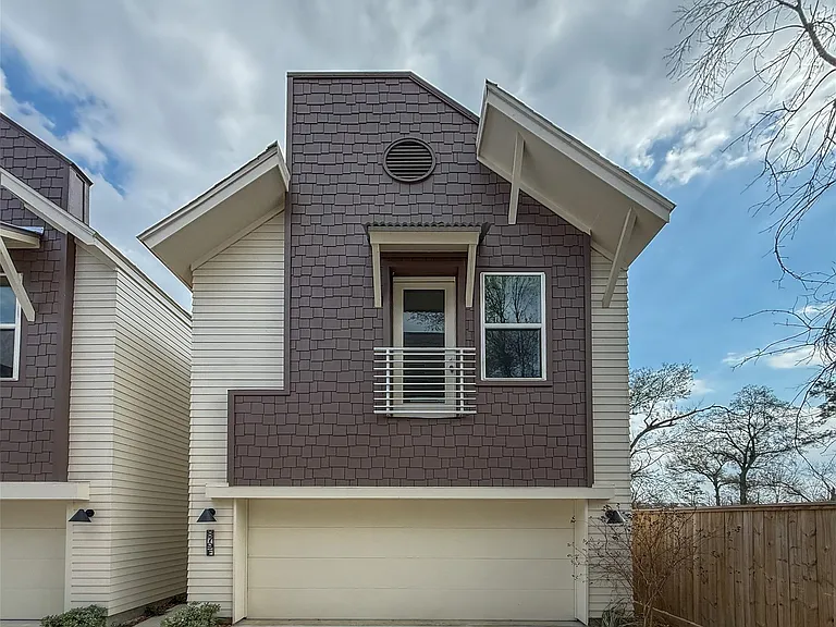 879 Rachel St #F — Photo 3
