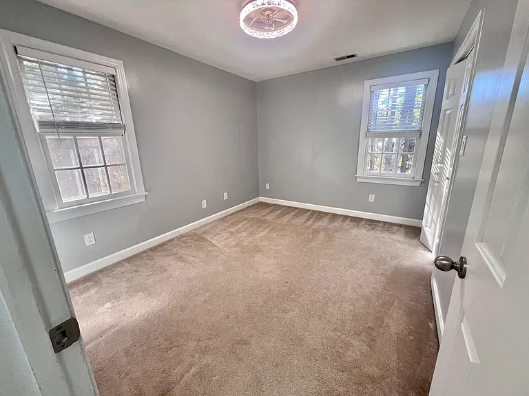 Bedroom 3-Pic 1