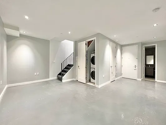 Rented by Doorway NYC, LLC | media 3