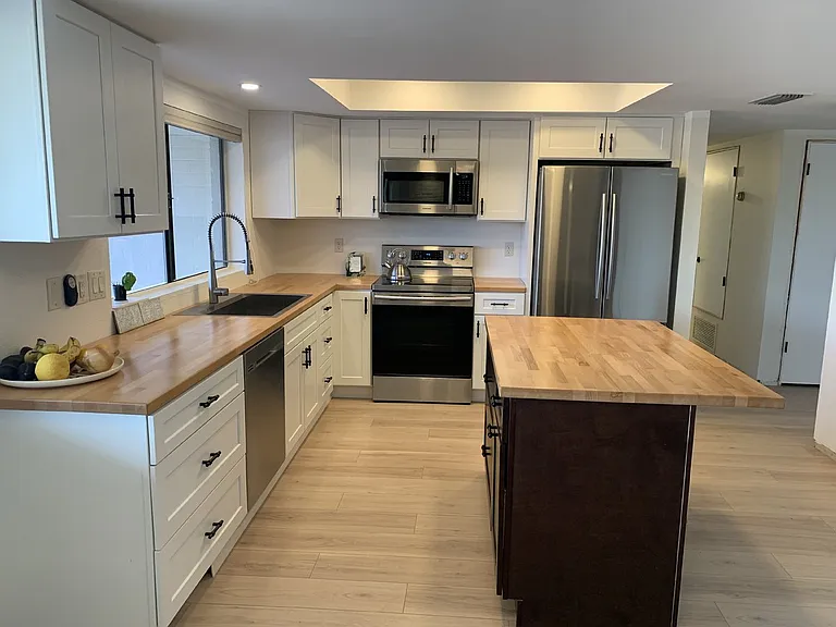 14053 N Hampstead Dr — Photo 39