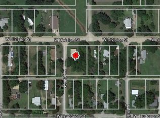 212 N 16th St, Henryetta, OK 74437