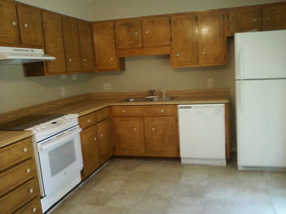 Kitchen Eat-in