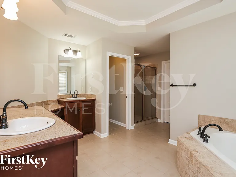 2545 Mossy Rock Pl — Photo 12