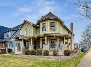 901 N Hickory Ave, Arlington Heights, IL 60004