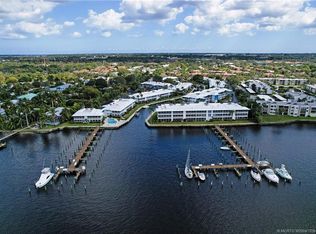 1862 SW Palm City Rd APT 202, Stuart, FL 34994