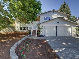 16402 NE 107th Pl, Redmond, WA 98052