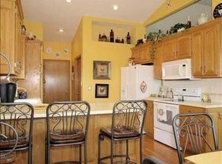 541 N Prairie Creek Dr, Kechi, KS 67067