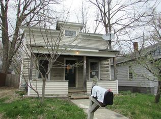 412 Oakland St, Holly, MI