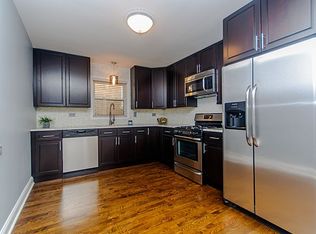 9144 S Woodlawn Ave, Chicago, IL 60619