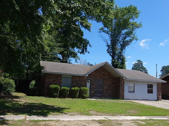3rd image of 4805 Kisatchie St