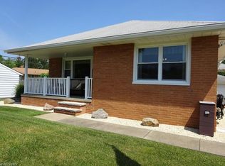 18288 Adams Dr, Strongsville, OH 44136