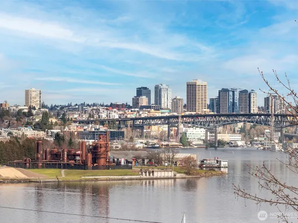 2040 Waverly Place N #301, Seattle, WA 98109