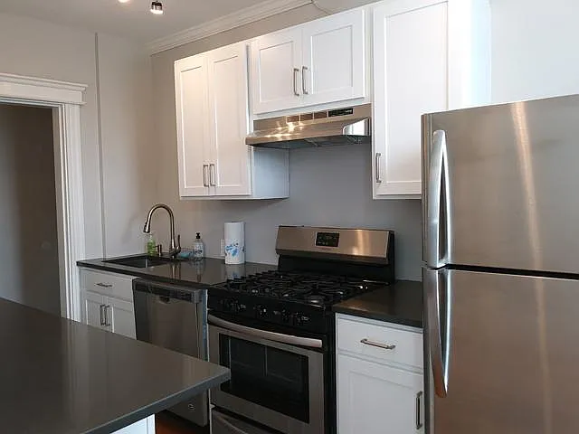 114 Riverway #20 — Photo 5