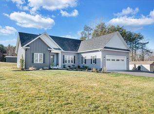 6340 Scruggs Rd, Moneta, VA 24121