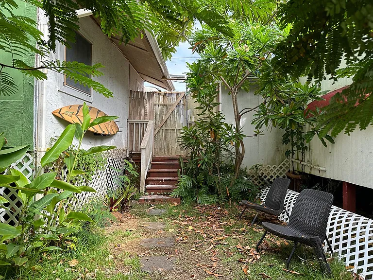Path to front door