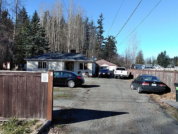 4th image of 2209 E 93rd.st Tacoma