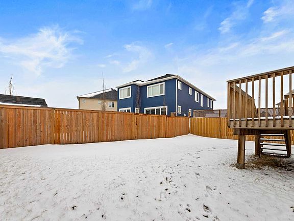 5th image of 158 Cityscape Gdns NE
