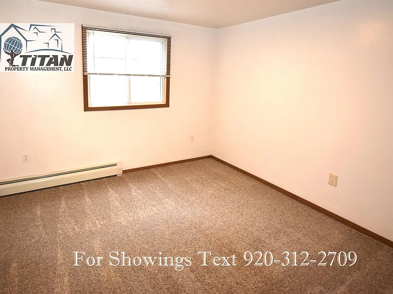 205 Joseph Ct — Photo 5