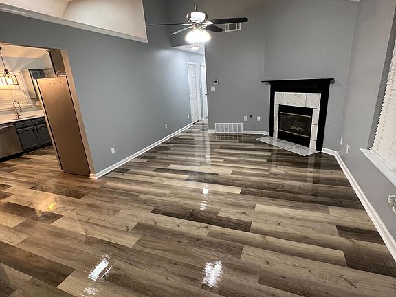5th image of 5676 Kayla Dr