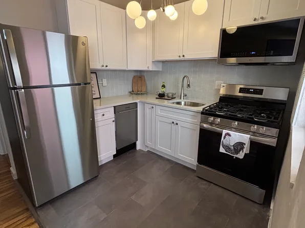 2112-2114 Russell Blvd #2112C, Saint Louis, MO 63104