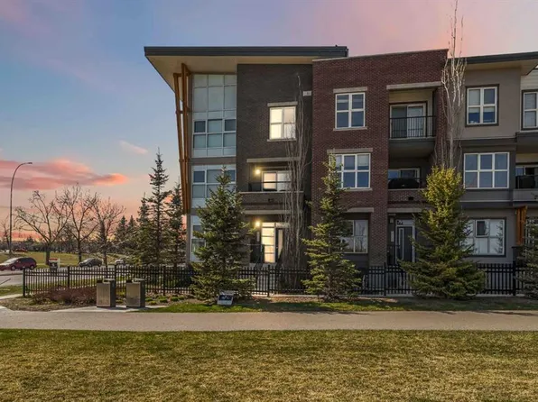 95 Burma Star Rd SW #2210, Calgary, AB T3E 8A9