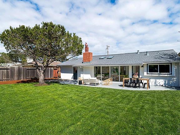 2nd image of 265 Cardinal Road