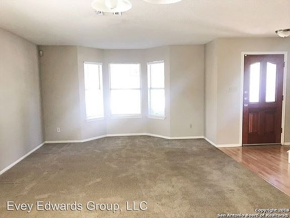4th image of 13306 Possum Cir