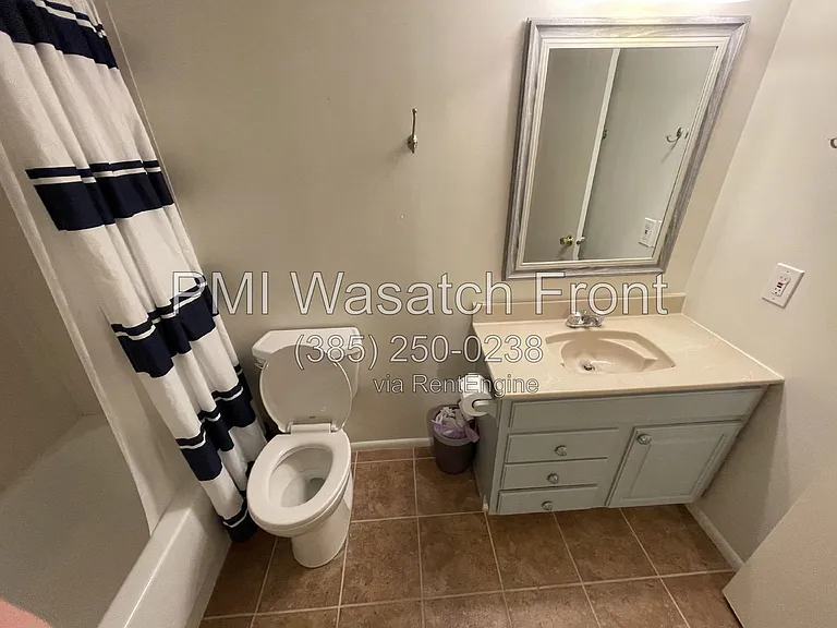 662 E Cobblestone Ln — Photo 10