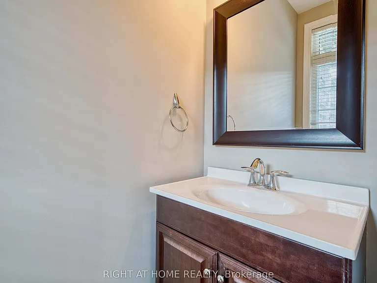 1030 Oakcrossing Gate #16 — Photo 15