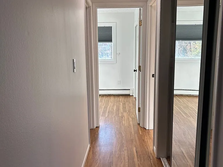 1029 Aurora Dr — Photo 5