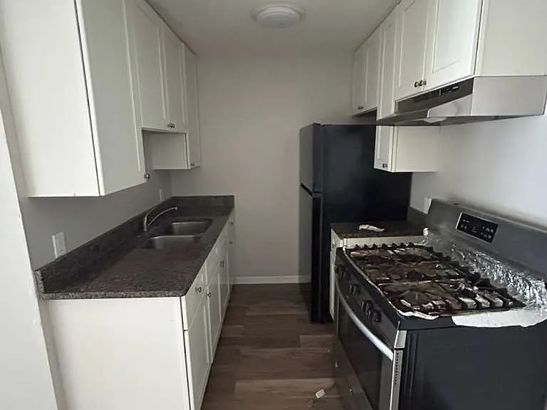 2649 Blaisdell Ave #302 — Photo 6