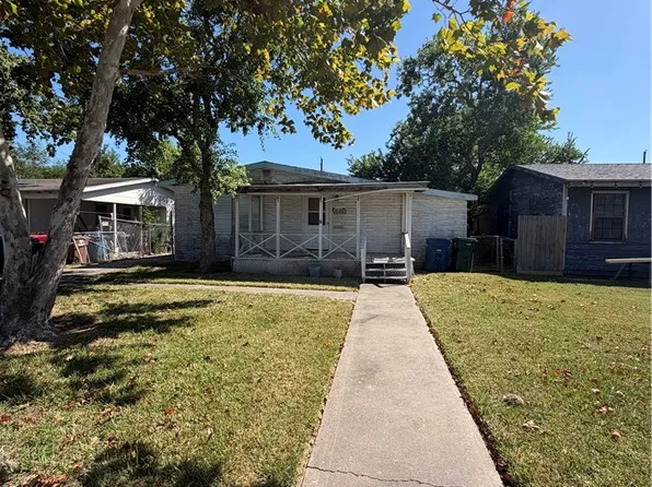 5725 Kimbrough Dr, Corpus Christi, TX 78412