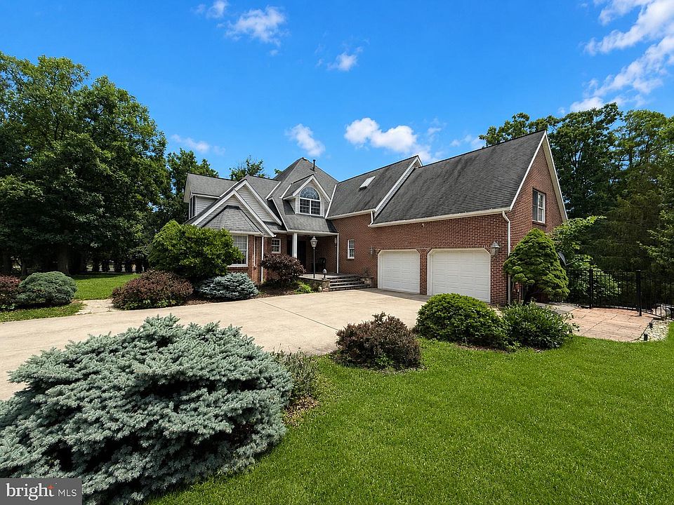 1st image of 1022 Cherrywood Ave