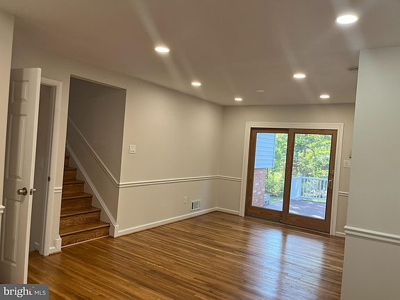 5th image of 9251 Kristin Ln