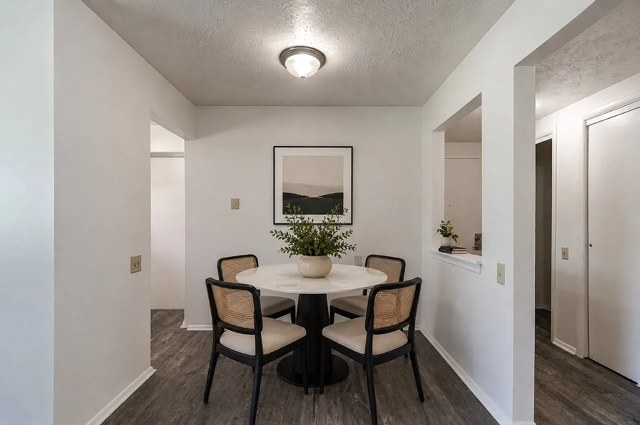 Penbrooke Meadows Apartment Homes — Photo 2