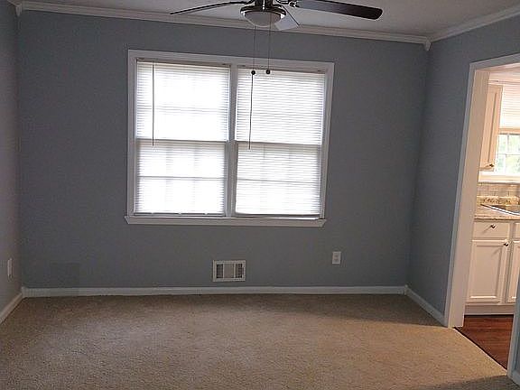 5th image of 2004 Morris Dr