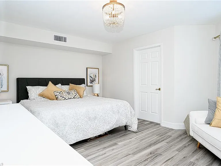 586 Beachwalk Cir #O-205 — Photo 16