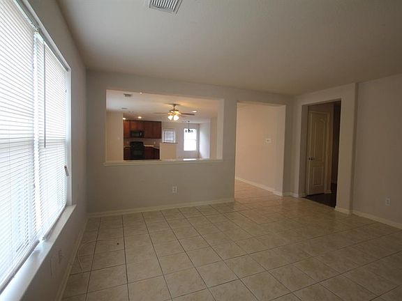 4th image of 9414 Coatsworth Dr