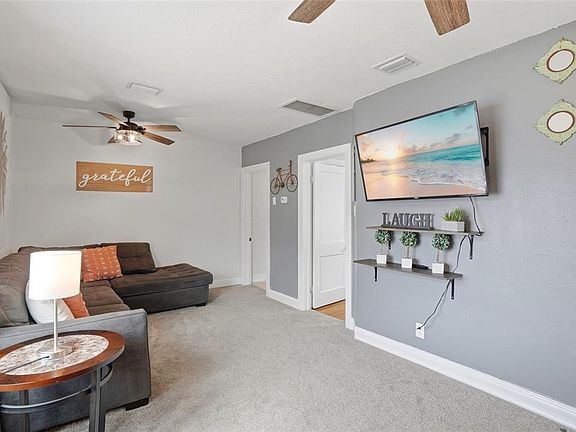 3rd image of 4627 1ST AVENUE N
