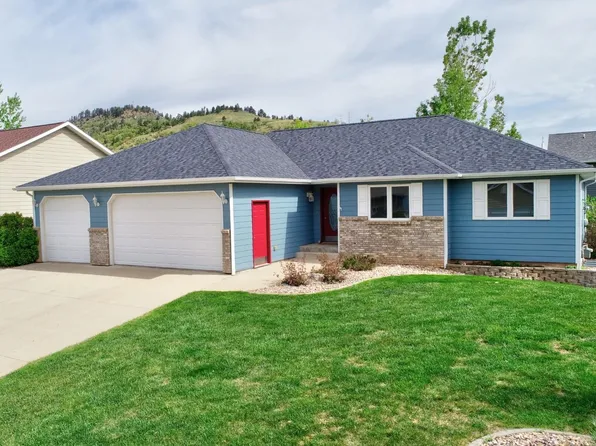 1742 Iron Horse Loop, Spearfish, SD 57783