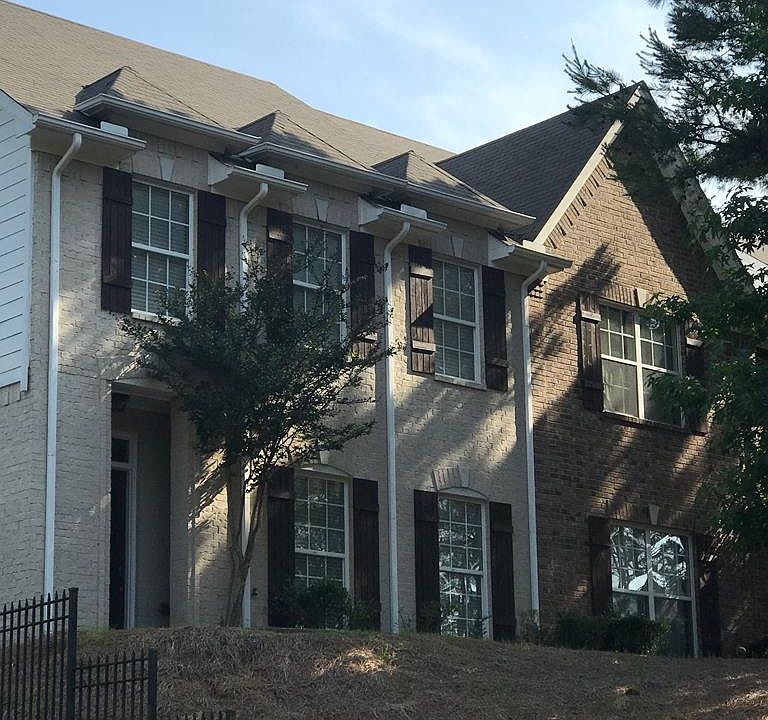 1st image of 300 Daniella Ln