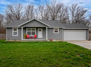 3133 Weaver Rd, Herrin, IL 62948
