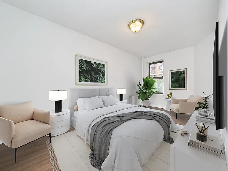 503 W 43rd St #3F — Photo 8