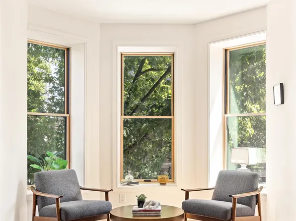 148 Clinton Avenue image 3 of 17