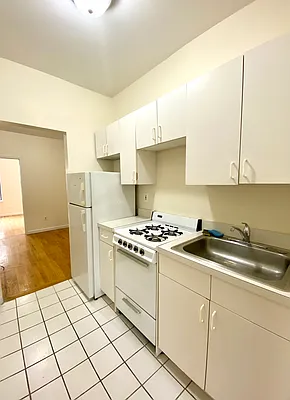 Rented by Corcoran | media 10